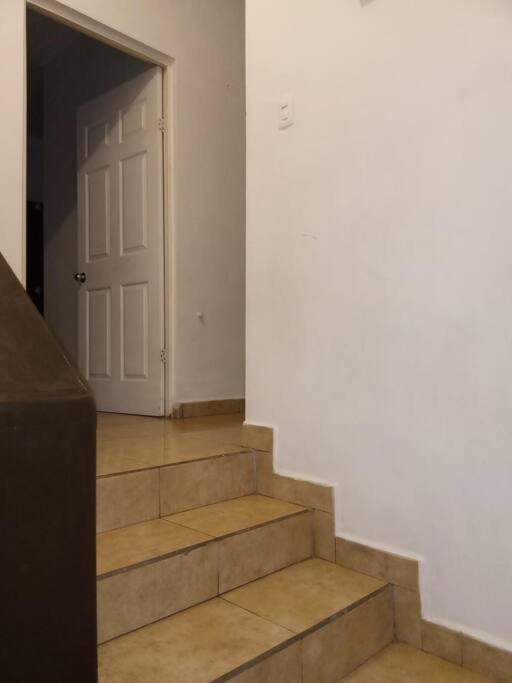 Casa Completa En Privada Y Con Cochera Monclova Exterior foto